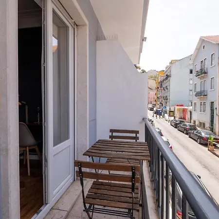 Dumont Lisbon