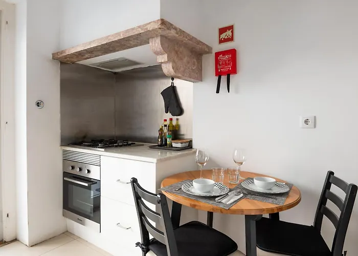 Dumont بيت ضيافة